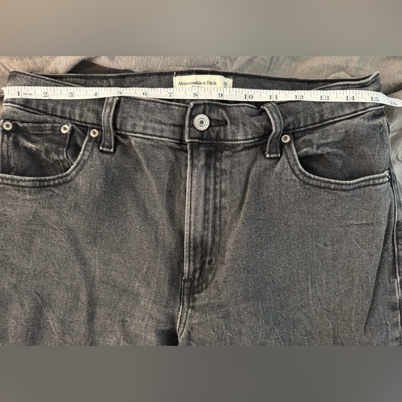 Abercrombie & Fitch Black Mom High Rise Jeans Size 29 | 8 Long - Picture 7 of 11